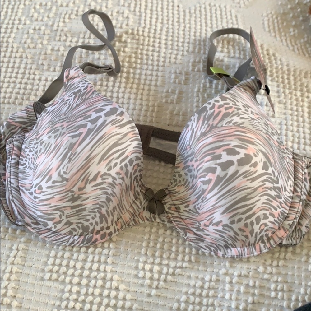 Maidenform Demi Coverage T Shirt Bra 34B
